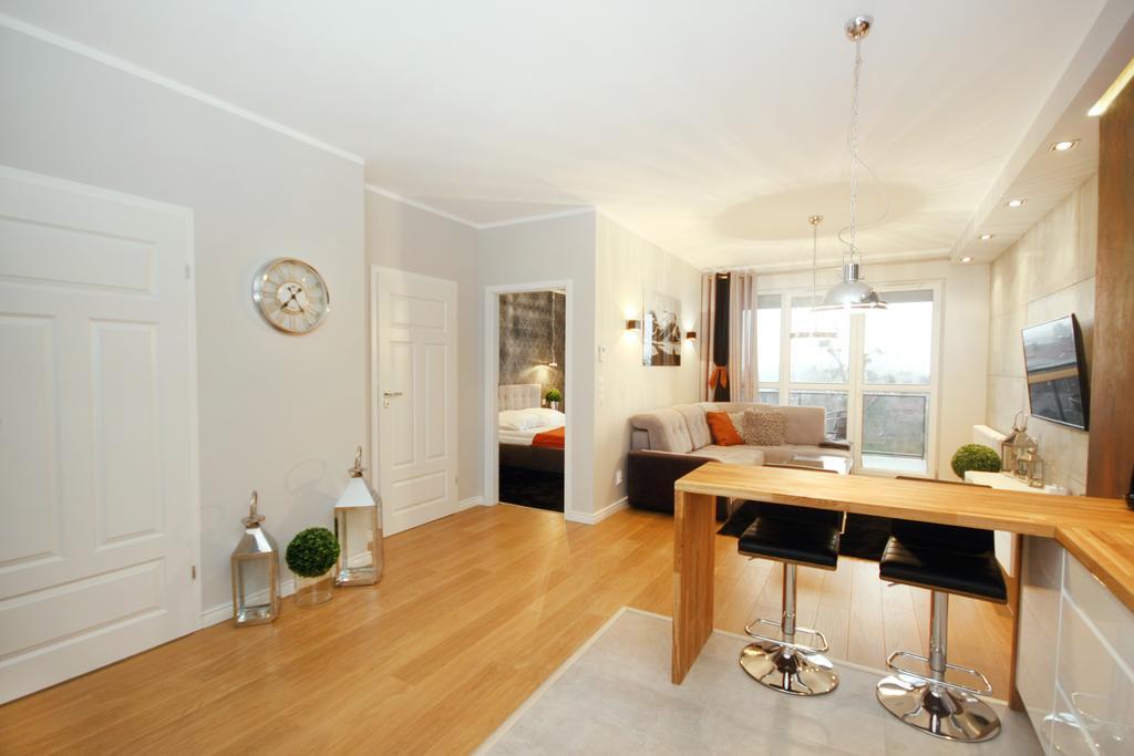 שצ'צ'ין Livin Apartments Santocka מראה חיצוני תמונה