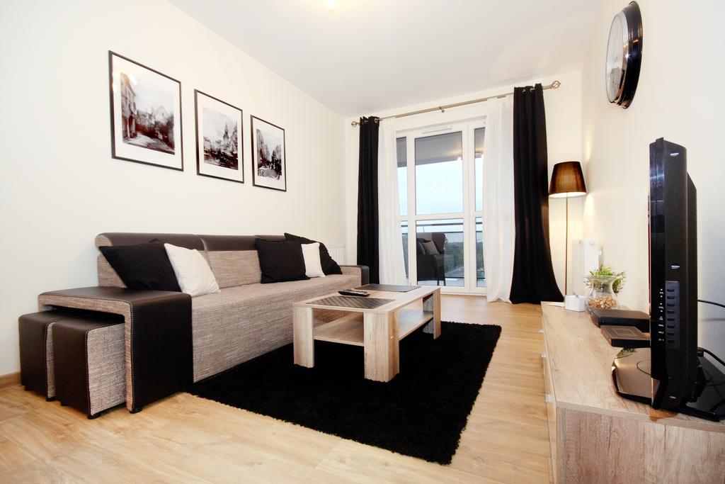 שצ'צ'ין Livin Apartments Santocka מראה חיצוני תמונה
