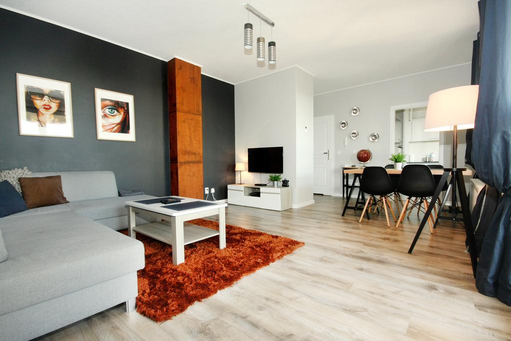 שצ'צ'ין Livin Apartments Santocka מראה חיצוני תמונה